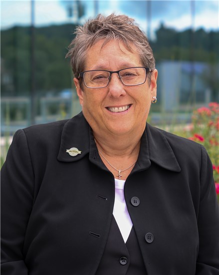 Dawn Distler